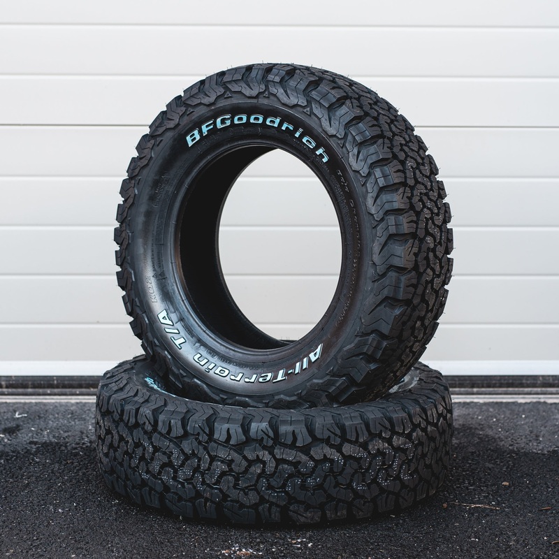 BF Goodrich All-Terrain T/A KO2 Tyres 30/9.5R15