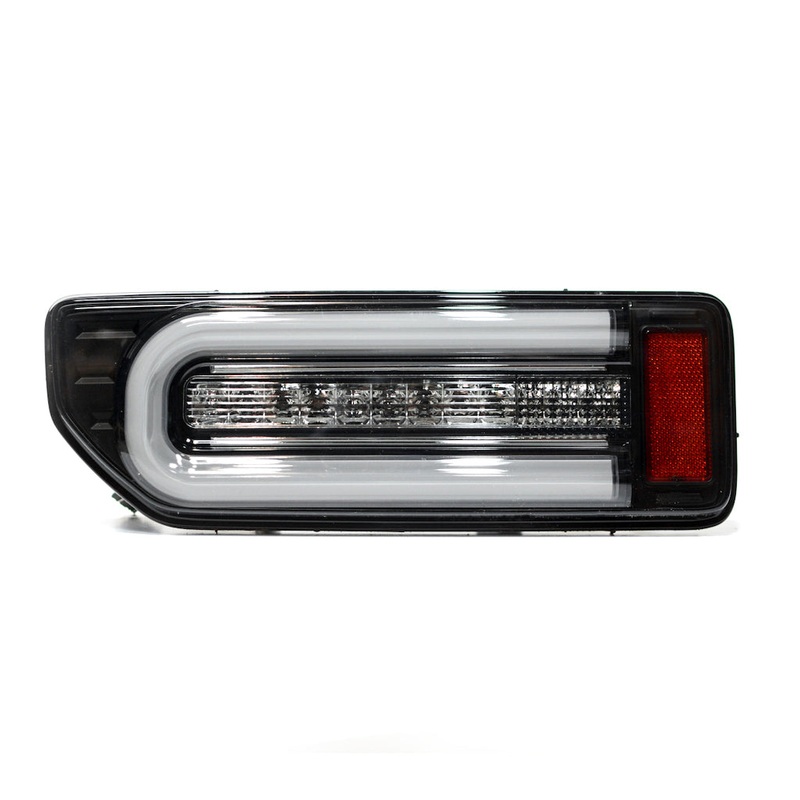 JIMNYSTYLE LED Tail Light for Suzuki Jimny (2018+) – Smoked – Single Unit RHD – Right-Side (with Fog Light)
